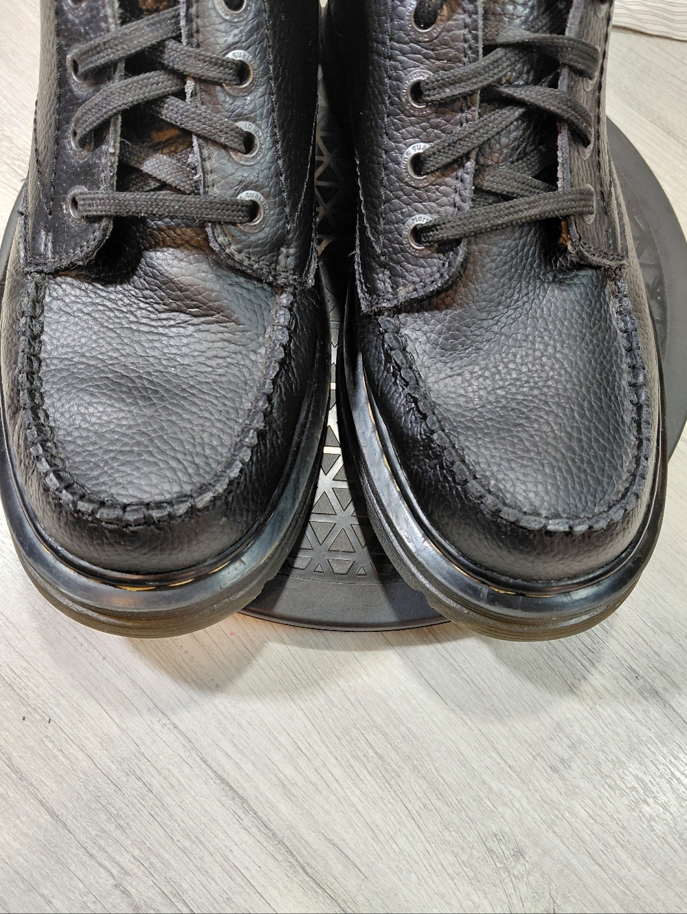 Dr. Martens Mens Chunky Garvey Black Leather Moc Toe Rugged Ankle Boots SIZE 12 - Picture 4 of 16